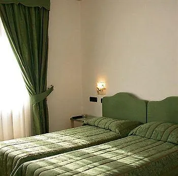 فندق Punta Imperatore
